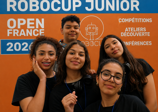 Equipe a la robocup france.png